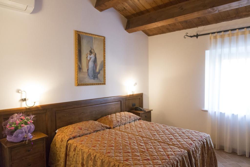 Colleverde Country House & Spa Urbino Exterior photo